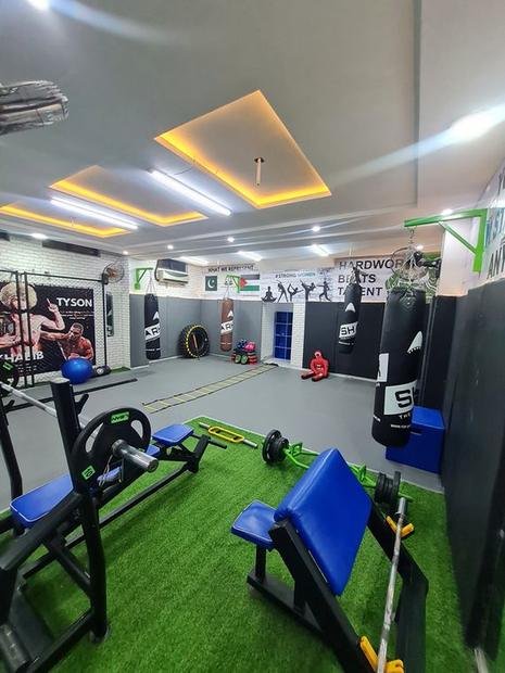 Gym at Cambridge Grads Academy
